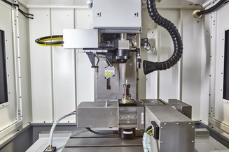Obráběcí laserové centrum CV 500